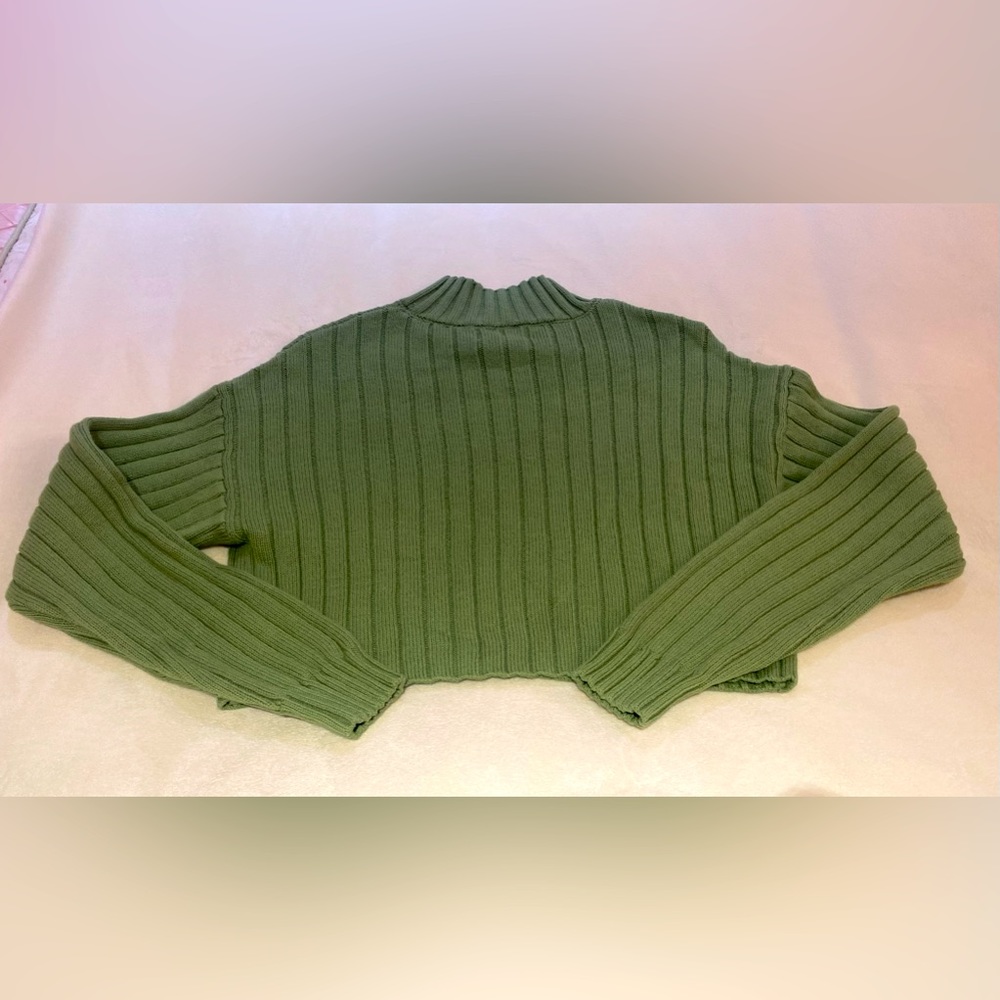 LA Hearts Cropped Sweater - Picture 4 of 5
